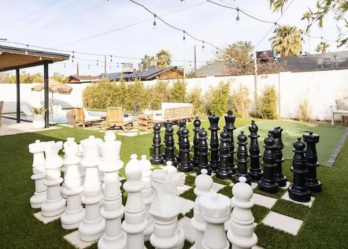 3 Bedrooms Firepit Pool Chess *